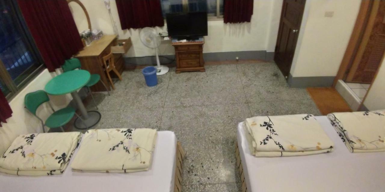 Sun Wu Homestay Dawu Exterior photo