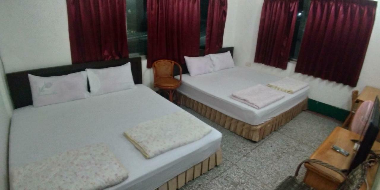 Sun Wu Homestay Dawu Exterior photo
