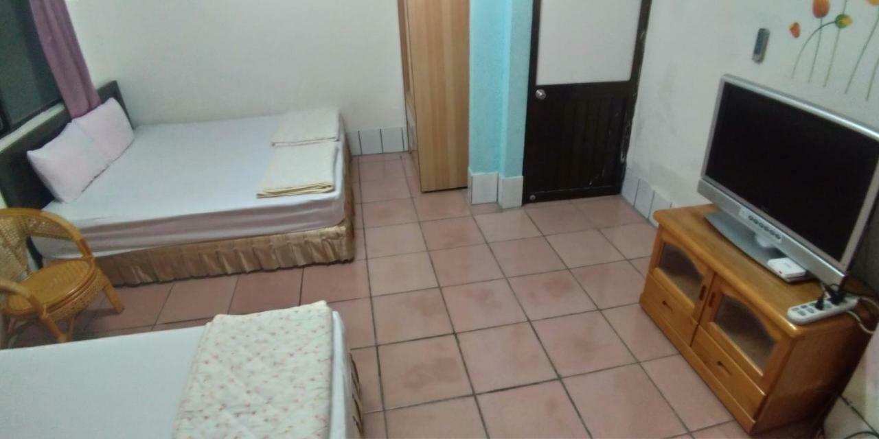 Sun Wu Homestay Dawu Exterior photo