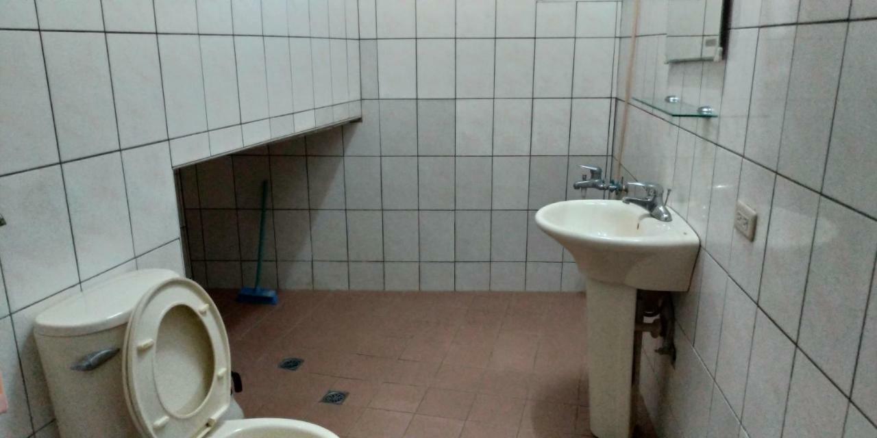 Sun Wu Homestay Dawu Exterior photo